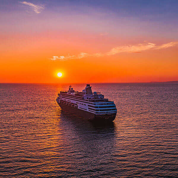 Cruises - Nebo Tours - Services